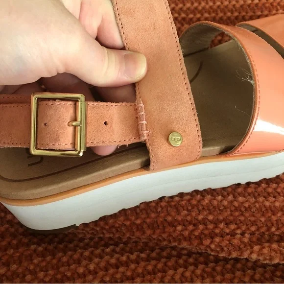 UGG Braelynn Leather Platform Sandals Size 7 - Picture 10 of 14